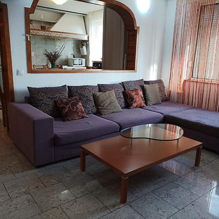 Libelula Apartment อาราด ภายนอก รูปภาพ