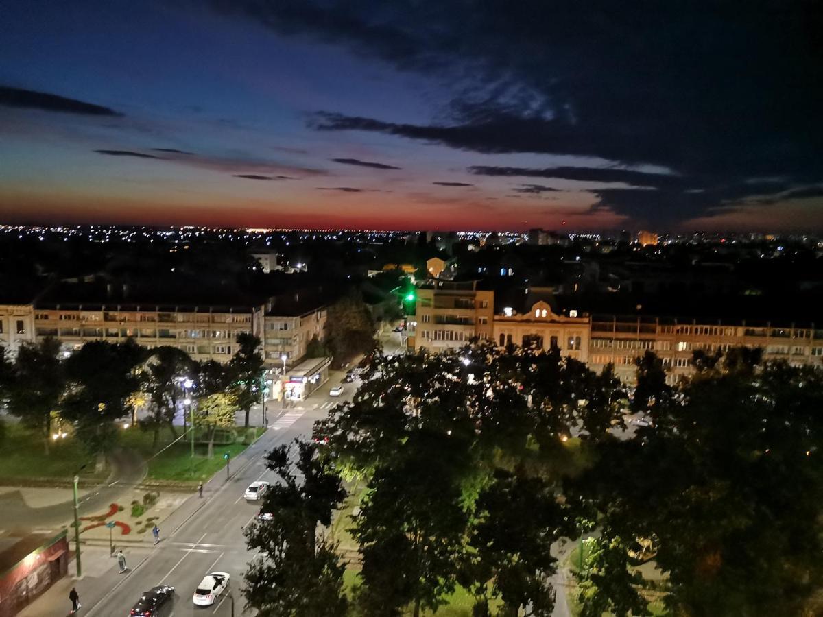 Libelula Apartment อาราด ภายนอก รูปภาพ